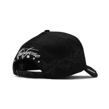 31 HATS TAKE NOTES - LA THORNS