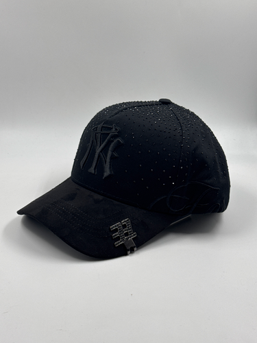 31 FOREVER BLACK