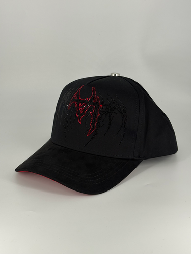 LA BLACK / RED CRYSTAL